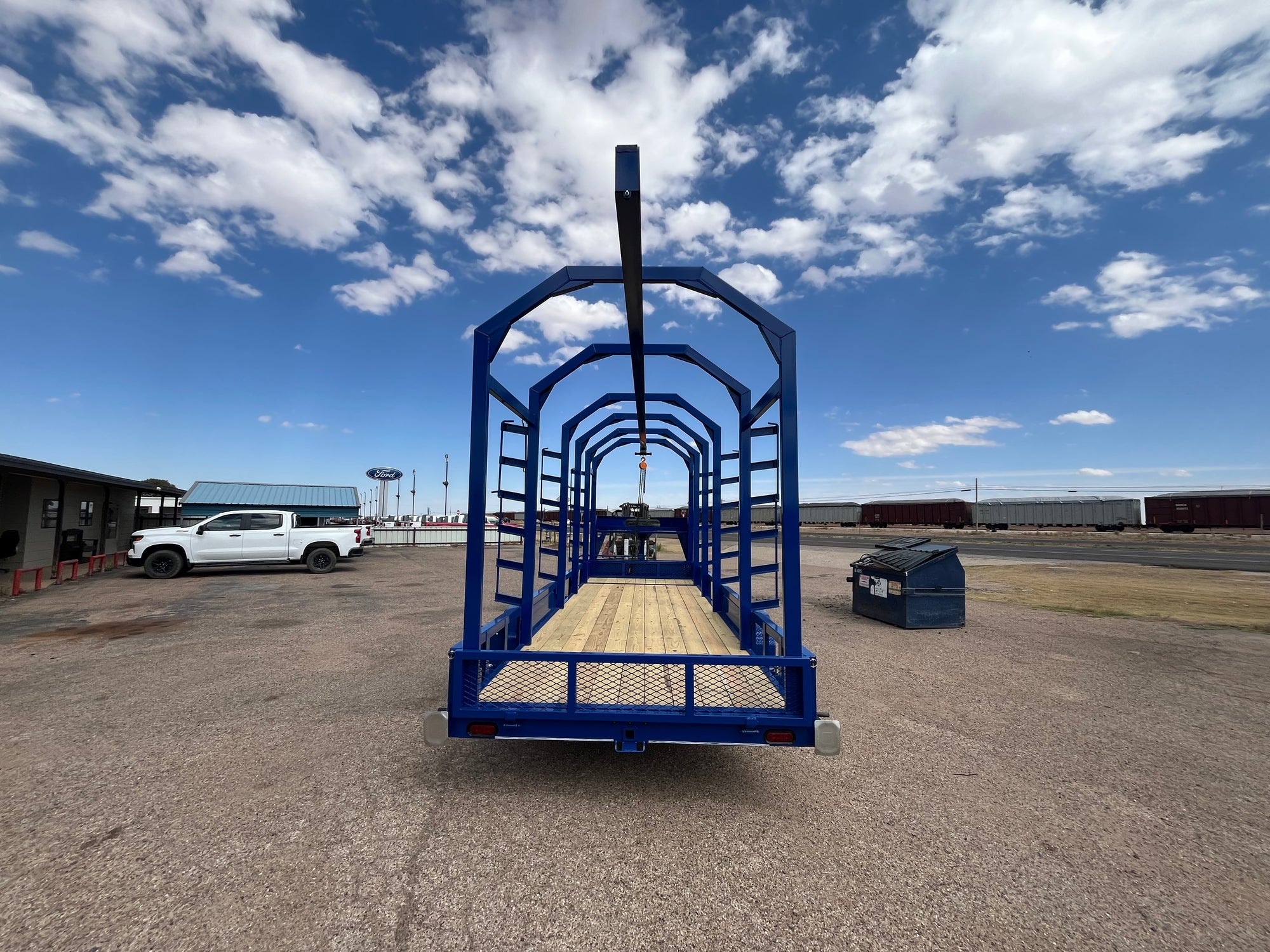 MONORAIL TRAILER